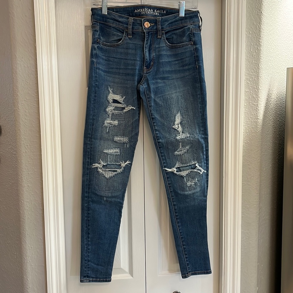 American Eagle Distressed Women’s Super Stretch Jegging Size-6